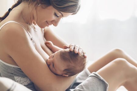 9th Month Pregnancy Tips: Baby Growth, Delivery Prep & Expert Advice in Hindi